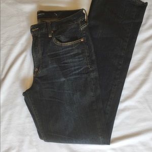 Lucky Brand Dark Wash Classic Fit Jeans